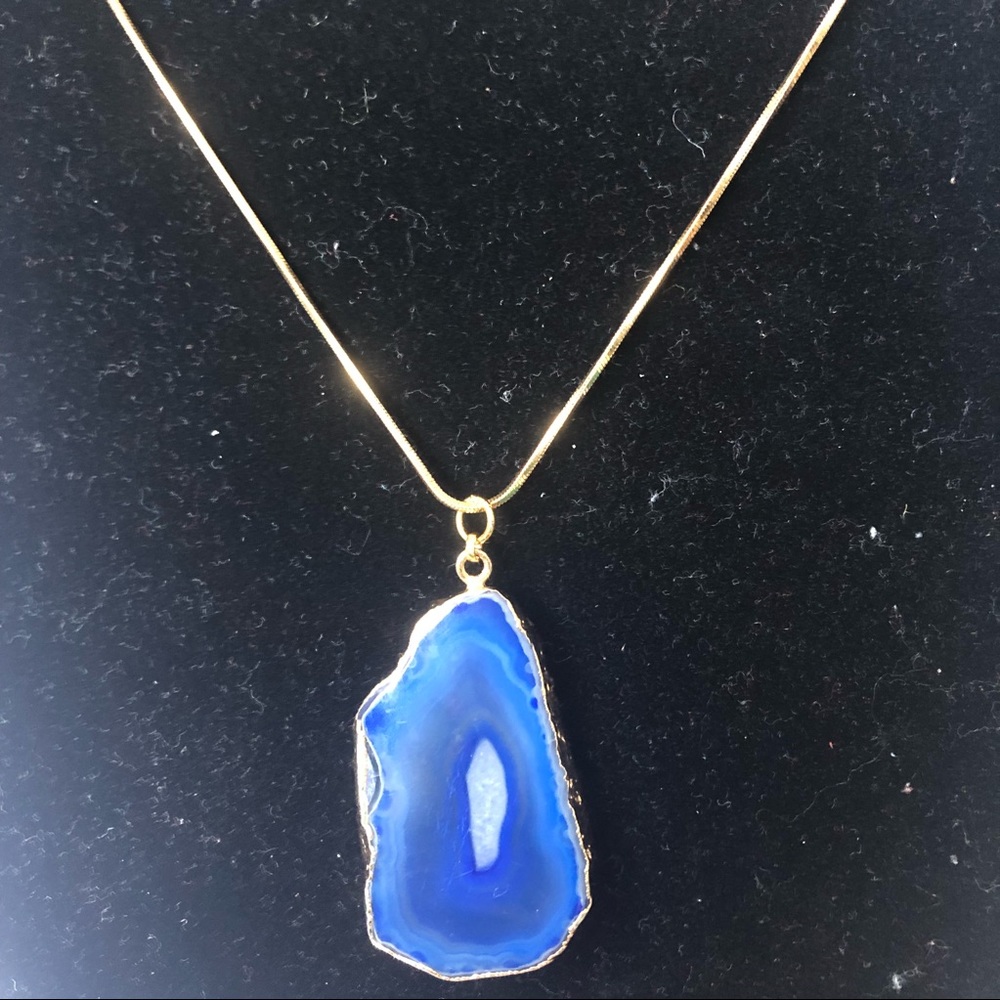 Agate slice pendant